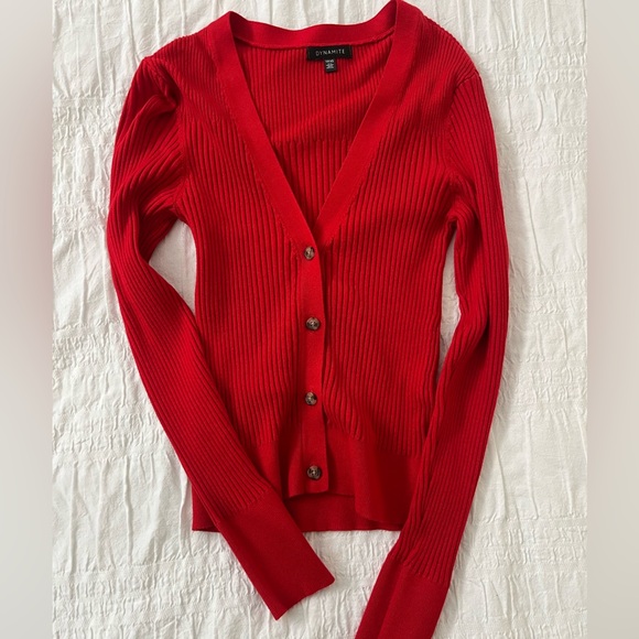Red Ribbed V-Neck Button Cardigan Sweater - Picture 2 of 4